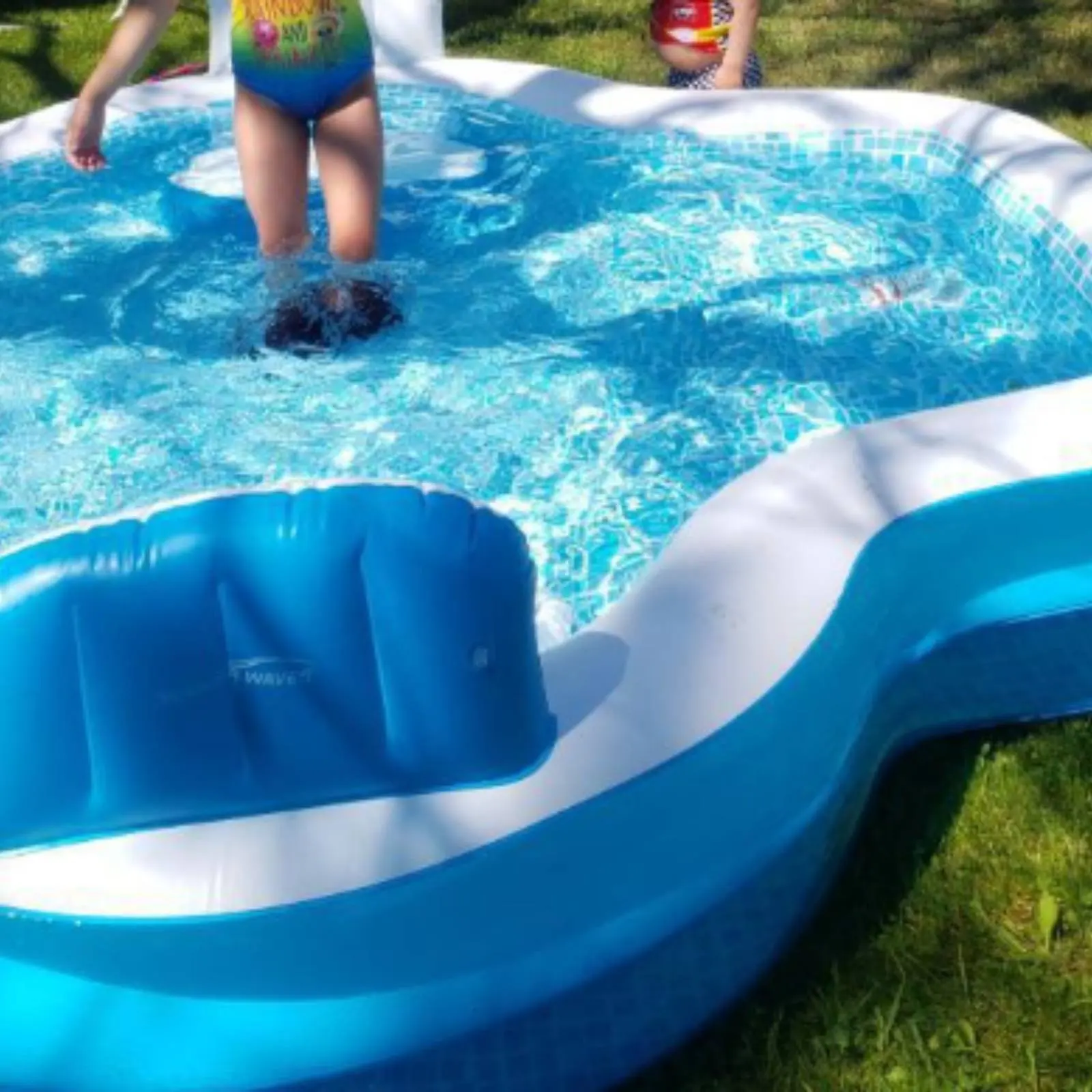 piscine-gonflable-avec-sieges-integres-banc-integre-jouet-aquatique-interieur-imprime-en-vinyle-durable