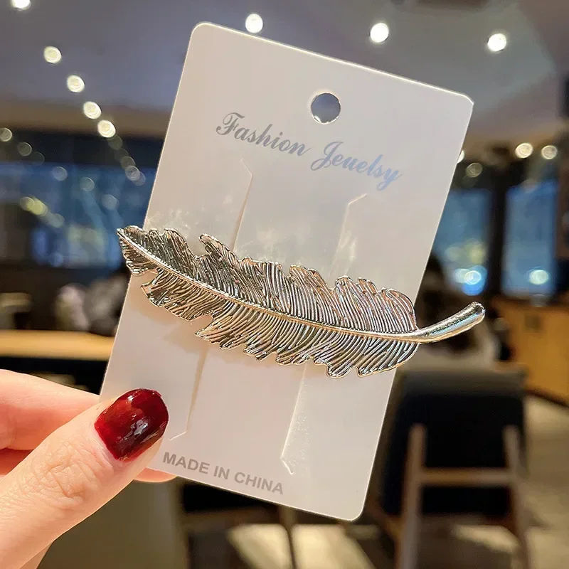 Vintage Elegant Hair Side Clip Feather Leaf Shape Barrette Metal Hairpins Women Girls Duckbill Clip Headwear Hair Accessories