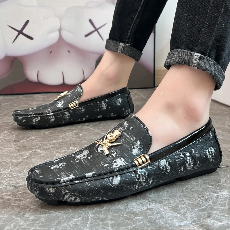 

Men's Patterned Skull-Embellished Loafers, Men's Daily Casual Slip-On Footwear, Men's Robust Base Scuff-Resistant Footwear