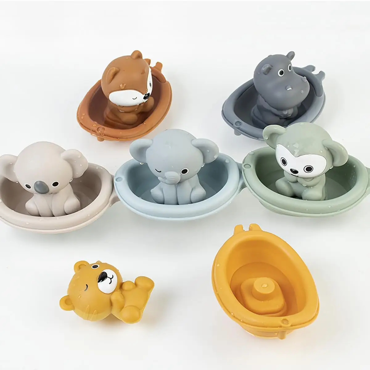 ألعاب حمام الطفل التراص حمام قارب لعبة سيليكون رائعتين الحيوان فنجر الدمى للأطفال لعبة الضغط العائمة التفاعلية هدية