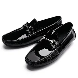 free shipping  Men's flat  Shoes  new version  casual  fashion patent leather    driving shoes genuine leather shoes