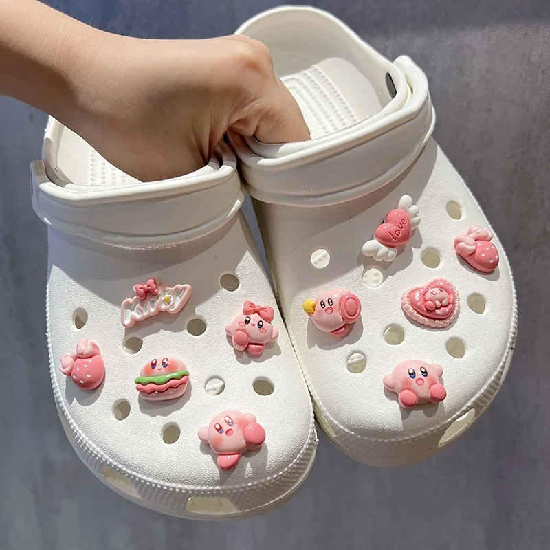 

Милые мультяшные шармы для обуви в виде Кирби-повара, украшения для сабо и сандалий, забавные мультяшные аксессуары для обуви, праздничный подарок для мальчиков и девочек