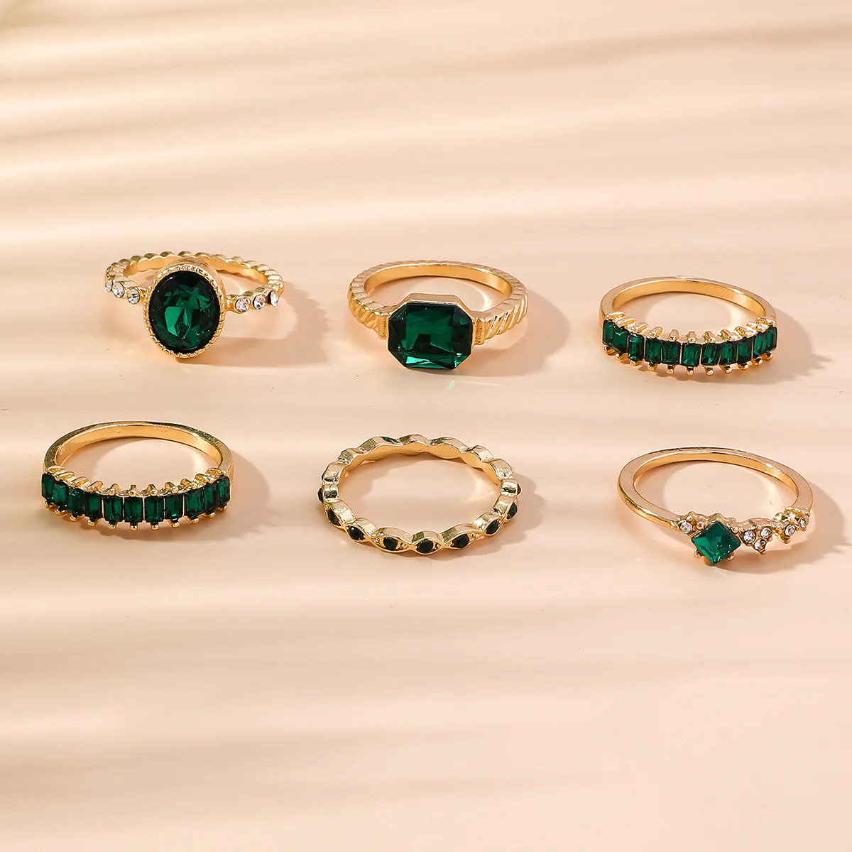 European and American cross-border retro geometric diamond-set emerald personalized fashion light luxury high sense gorgeous sty