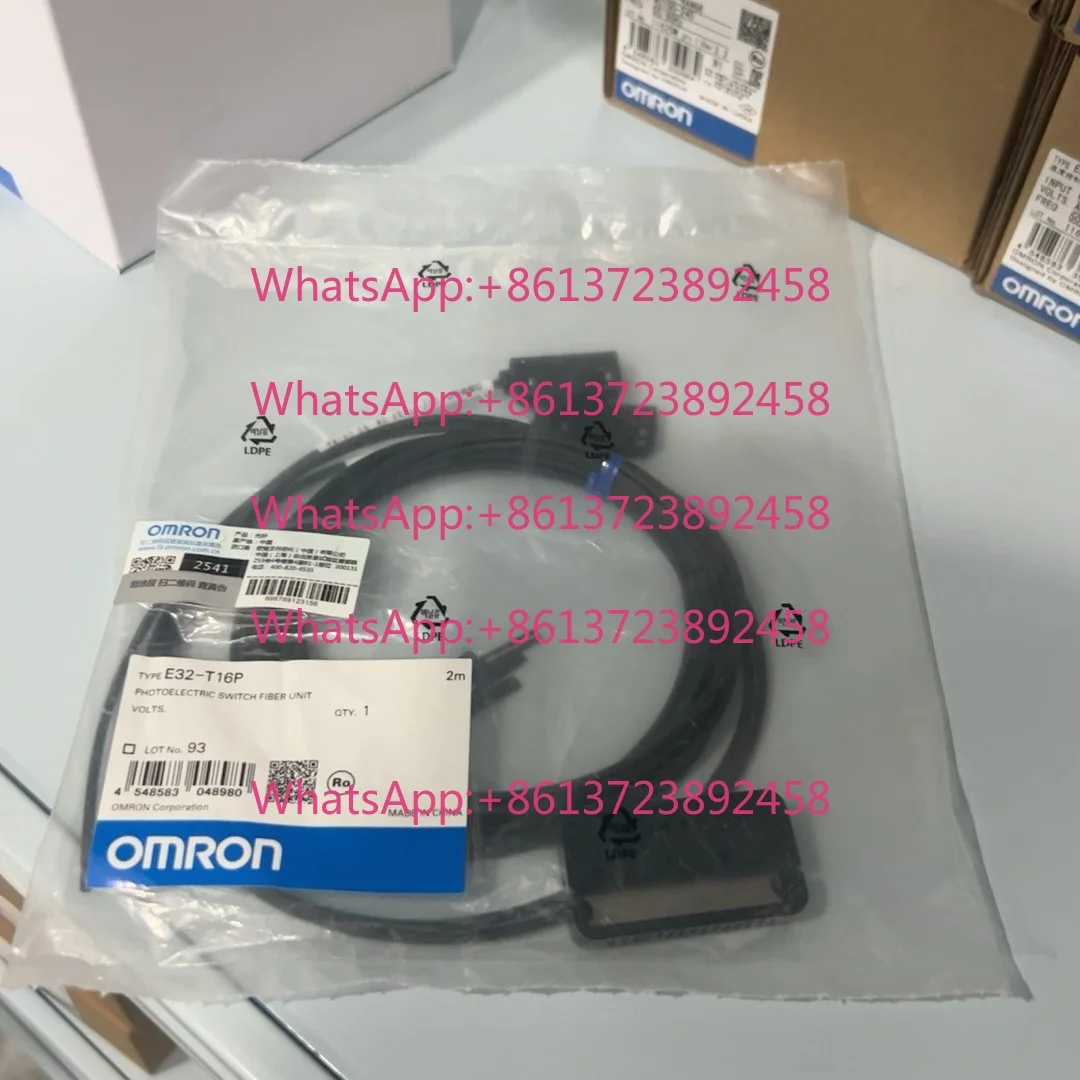 OMRON E32-T16P Fiber Optic Sensor