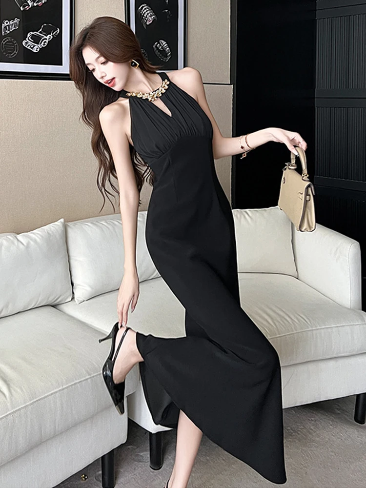 ชุดราตรีผู้หญิงสีดำ เซ็กซี่ สายคล้องคอเว้าหลัง ทรงเข้ารูป หางปลา ยาว หรูหรา สง่างาม แฟชั่นสำหรับงานปาร์ตี้ งานพรอม ชุดเดรสใหม่