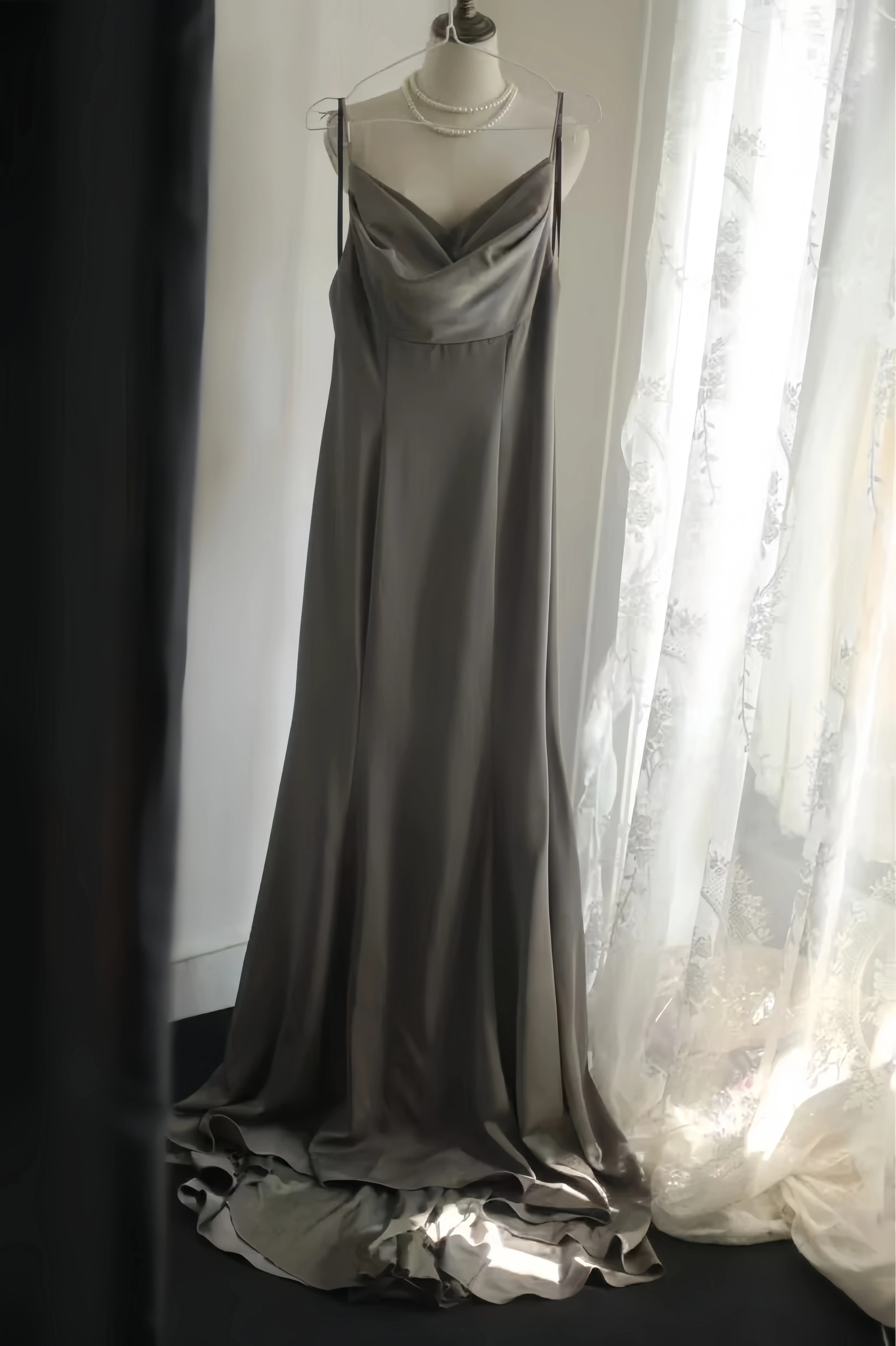 Elegant Prom Dress Gray Tone French Retro V-Neck Satin Slip Maxi Fishtail Skirt Chic Slimming Lady Weddings Parties Gown