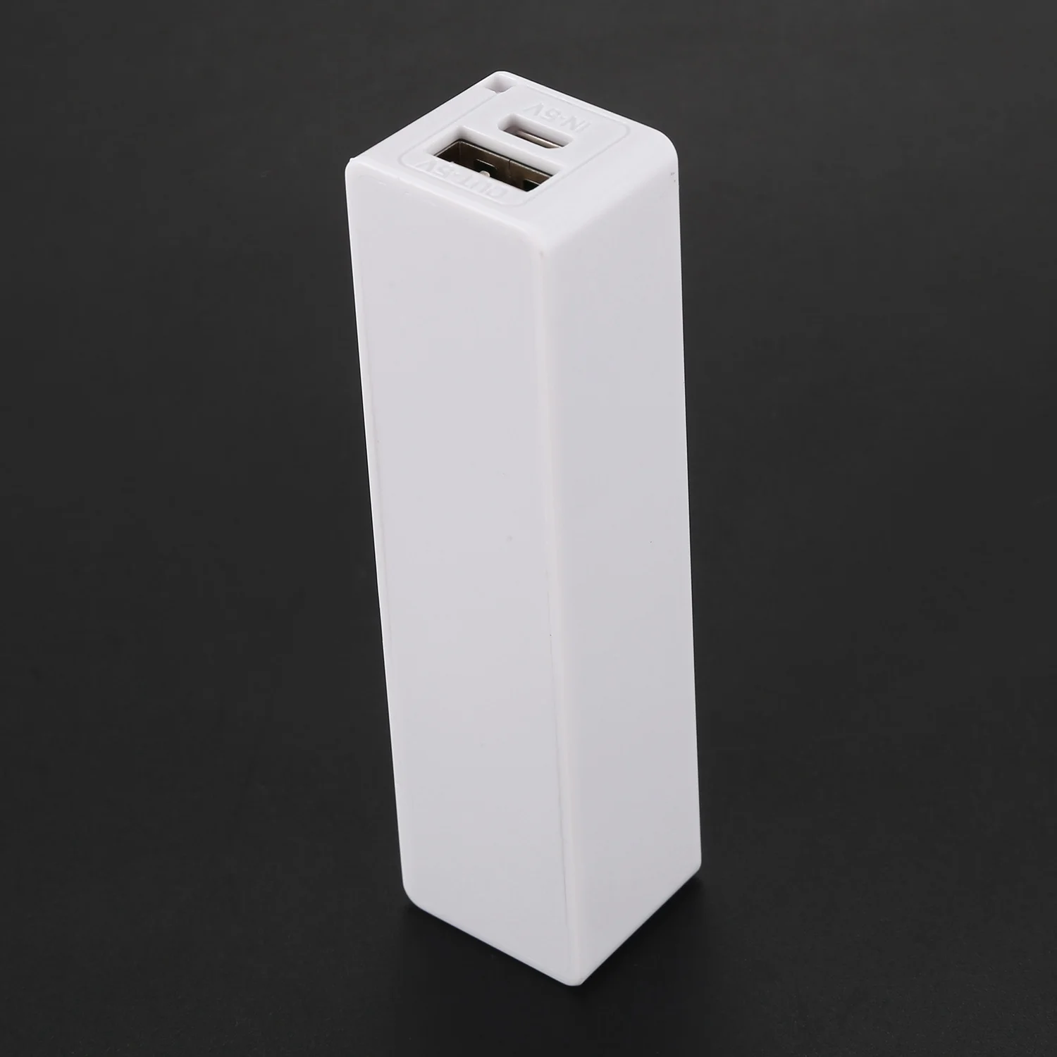 Chargeur de batterie externe Portable 18650 avec porte-clés (sans batterie) (blanc), offre spéciale