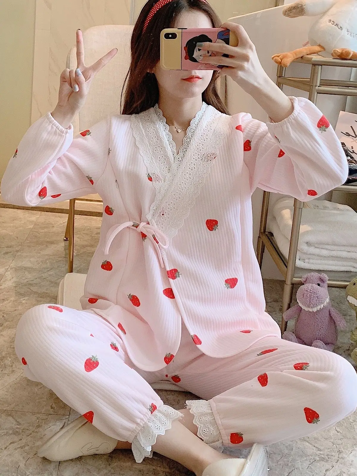 

Sweet Patterns Printed Long Sleeve Lace Patchwork Nursing Cardigans+trousers Two Pieces Maternity Pajamas Set Winter Sleepwear