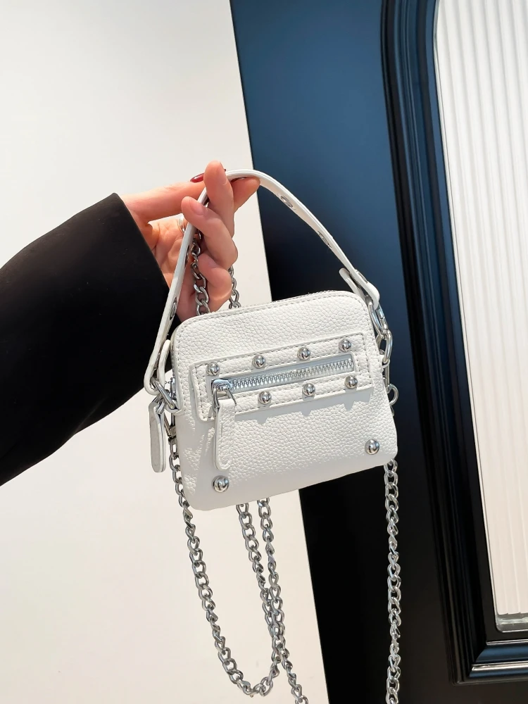 

2025 новая женская маленькая водонепроницаемая универсальная сумка через плечо из мягкой кожи с цепочкой, модельерская сумка, простая работа, поездки на работу