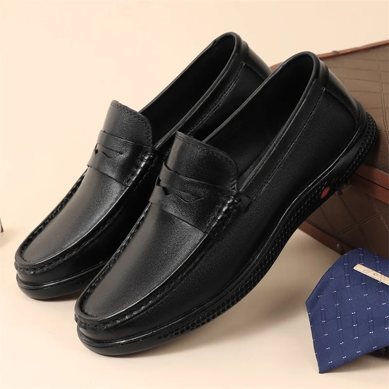 Luxury Brand Loafers Men Slip-on Brown Formal Business Leather Shoes British Style Men Shoes Fashion Thick Bottom Wedding Shoes