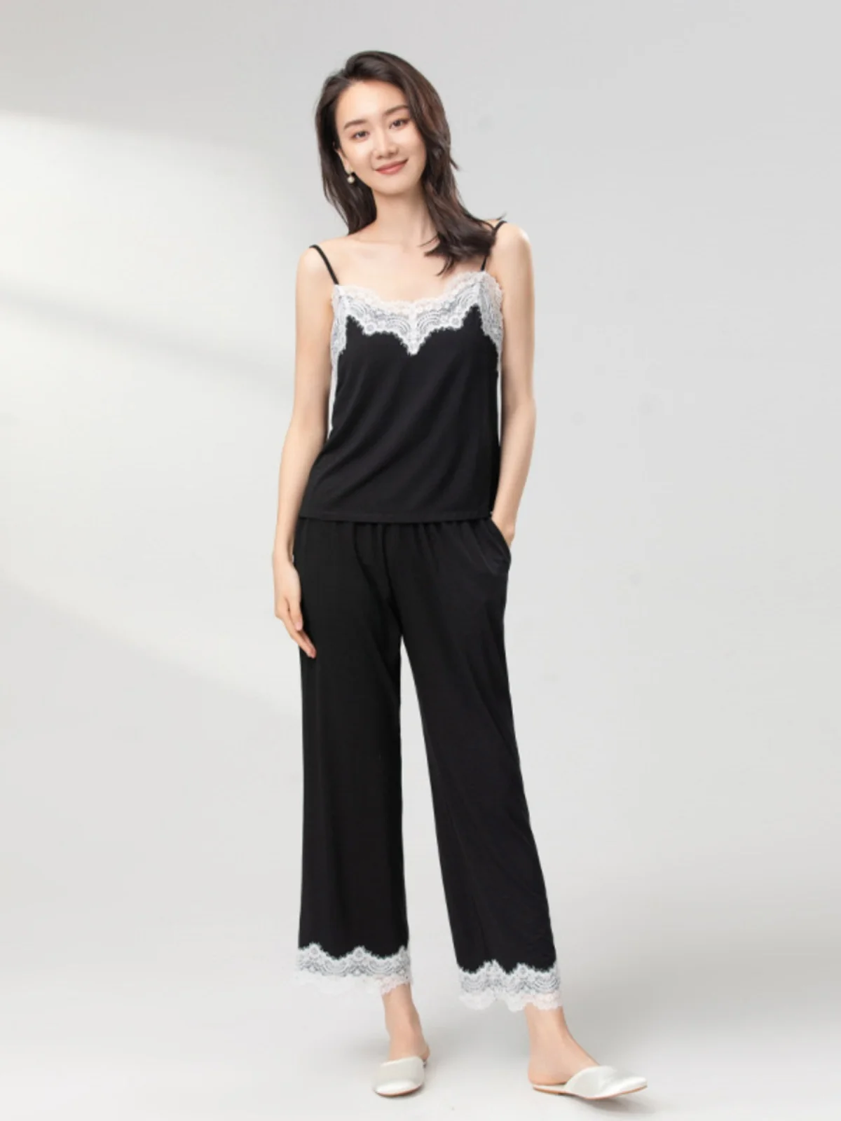sexy-lace-modal-strap-women's-nightgown-set-with-chest-pad-home-clothes-v-neck-long-sleeve-full-length-casual-comfortable
