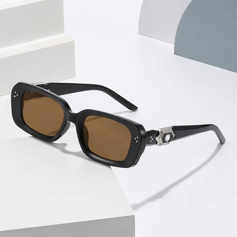 

New Square Frame Fashion Items Uv Protection Women's Sunglasses Versatile Outdoor Sun Protection Sunglasses 9656-1