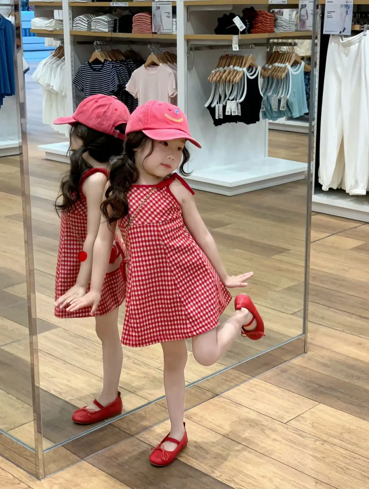 Girl Dress 2024 Summer Korean Style Children Wear Girls Stylish Small Plaid Slip Dress Short Skirt Sweet Dress Baby Girl Skirt