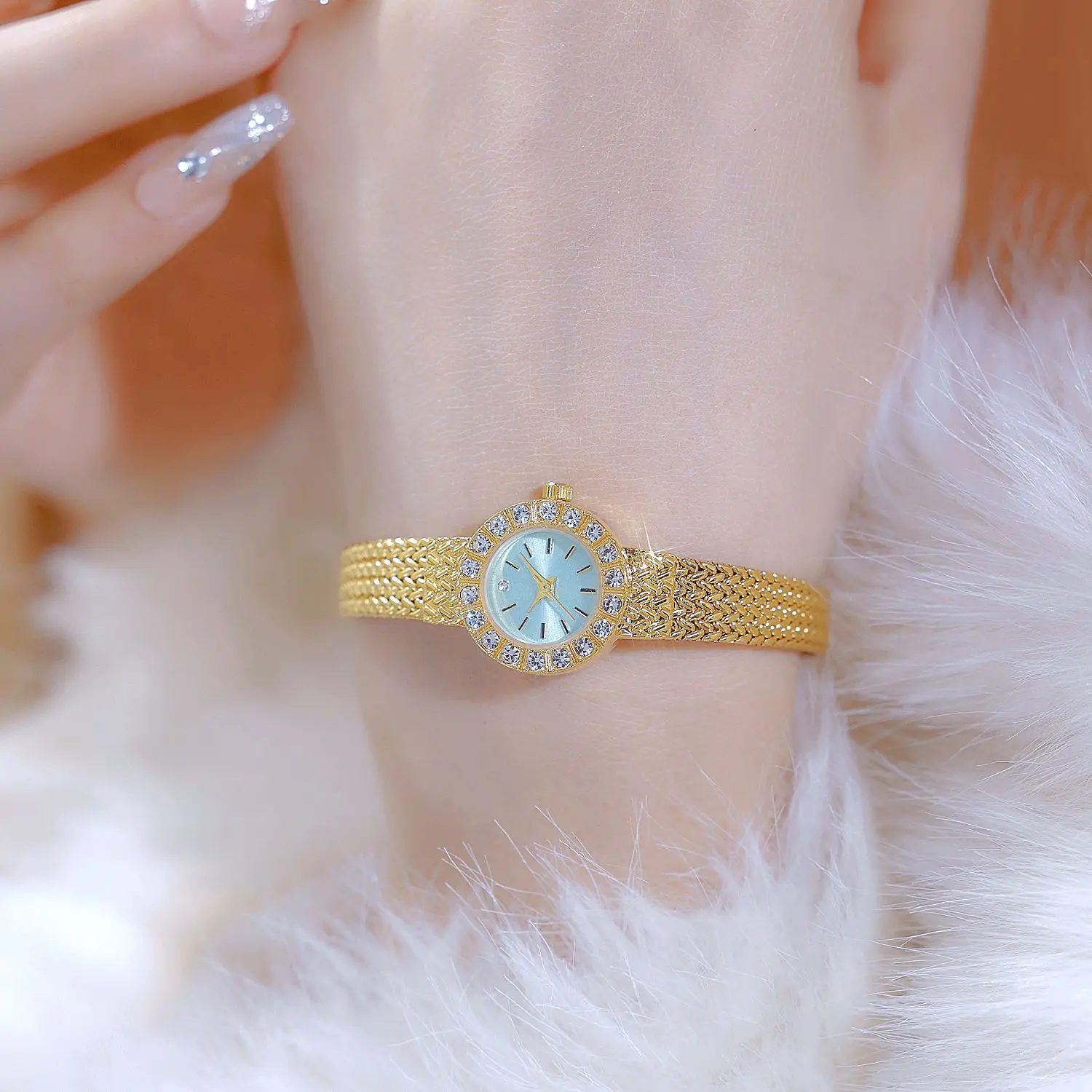 Reloj de cuarzo para mujer, Reloj de lujo dorado y plateado con banda de acero inoxidable, Reloj de pulsera con esfera pequeña Orologio verde azul claro para mujer