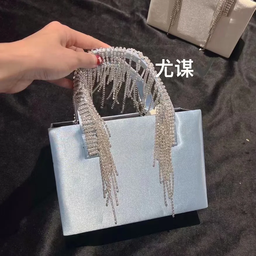 Luxury Designer Glitter Tassel Satin Women Handbag Shiny Rhinestone Diamond Evening Bag Wedding Party Clutch Purse Messenger Bag