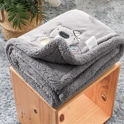 Baby Decke Neugeborenen Doppel Dicken Flanell Swaddle Wrap Atmungsaktiv Warme Korallen Fleece Decke Niedliche Cartoon Weiche Kinder Quilt