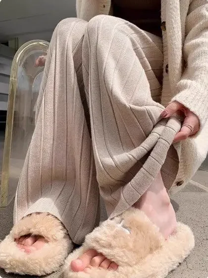 Weiche gestrickte Hose mit weitem Bein für Damen, lässig, gerader Schnitt, Herbst-Winter, hohe Taille, lange Hose, drapiert, bequem, lockere Passform