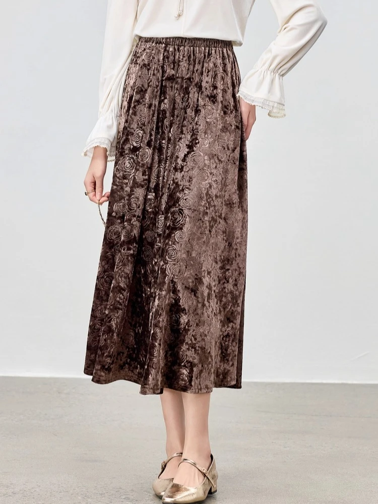 

SENTUBILA Women's A-Line Umbrella Skirt 2025 Autumn New Diamond Velvet Stretch Rose Textured Mid-length Loose Skirt Q53QG3724