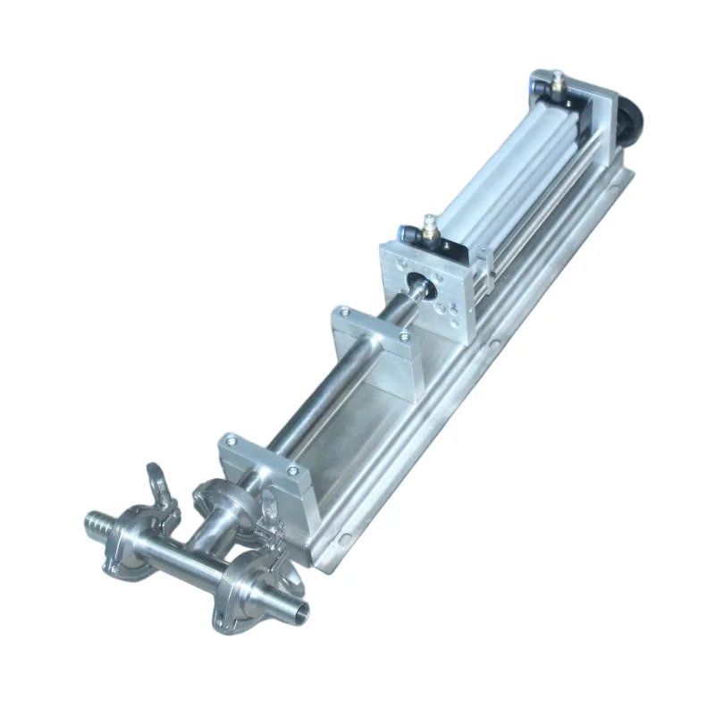 

Ключевые компоненты установки для розлива: поршневая разливочная головка, обратный клапан и пневматический поршень, объем 2500-10000 мл.