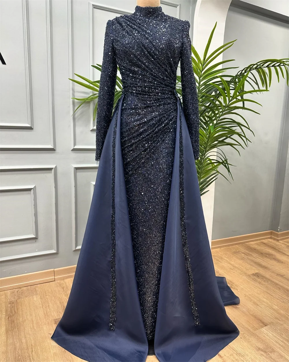 Cathy High Neck Glitter Wedding Dresses Detachable Train Modest فساتين سهرة Elegant Long Sleeves Pleats vestidos de fiesta 2024