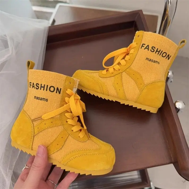 เด็กแฟชั่นรองเท้าที่มีสีสัน Soft Sole เด็กรองเท้าสั้นรอบนิ้วเท้า Breathable 2025 ฤดูใบไม้ร่วงใหม่ชายหญิงหวานรองเท้าลื่น