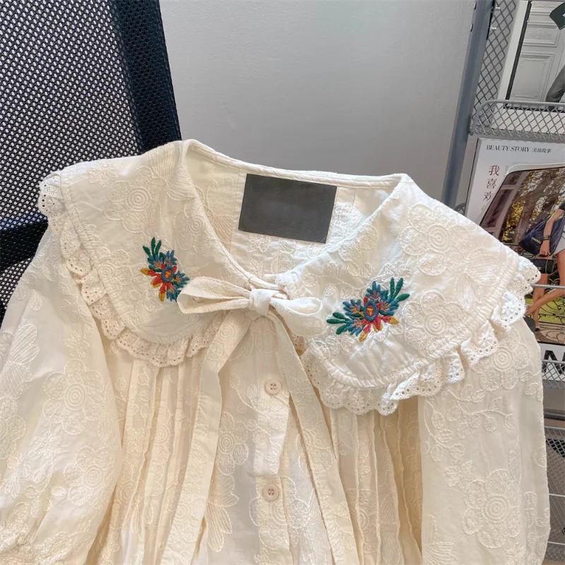 French Vintage Shirts Small Fragrance Peter Pan Collar Puff Sleeve Blouses Ruffles Lace Up Flower Embroidery Sweet Women Tops