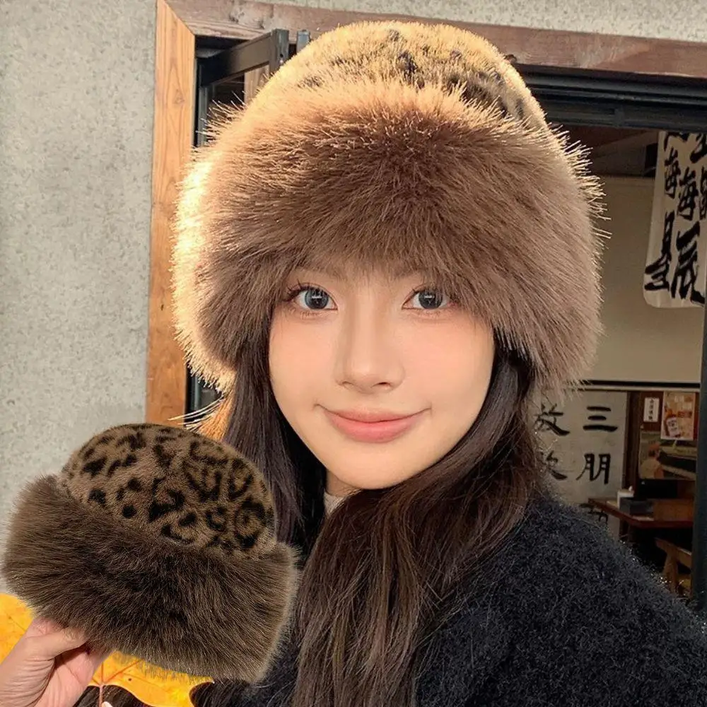 

Fluffy Fur Women's Winter Cap Leopard Print Fisherman Hat Women Winter Plush Ear Protection Cap Windproof Warm Female Panama Cap