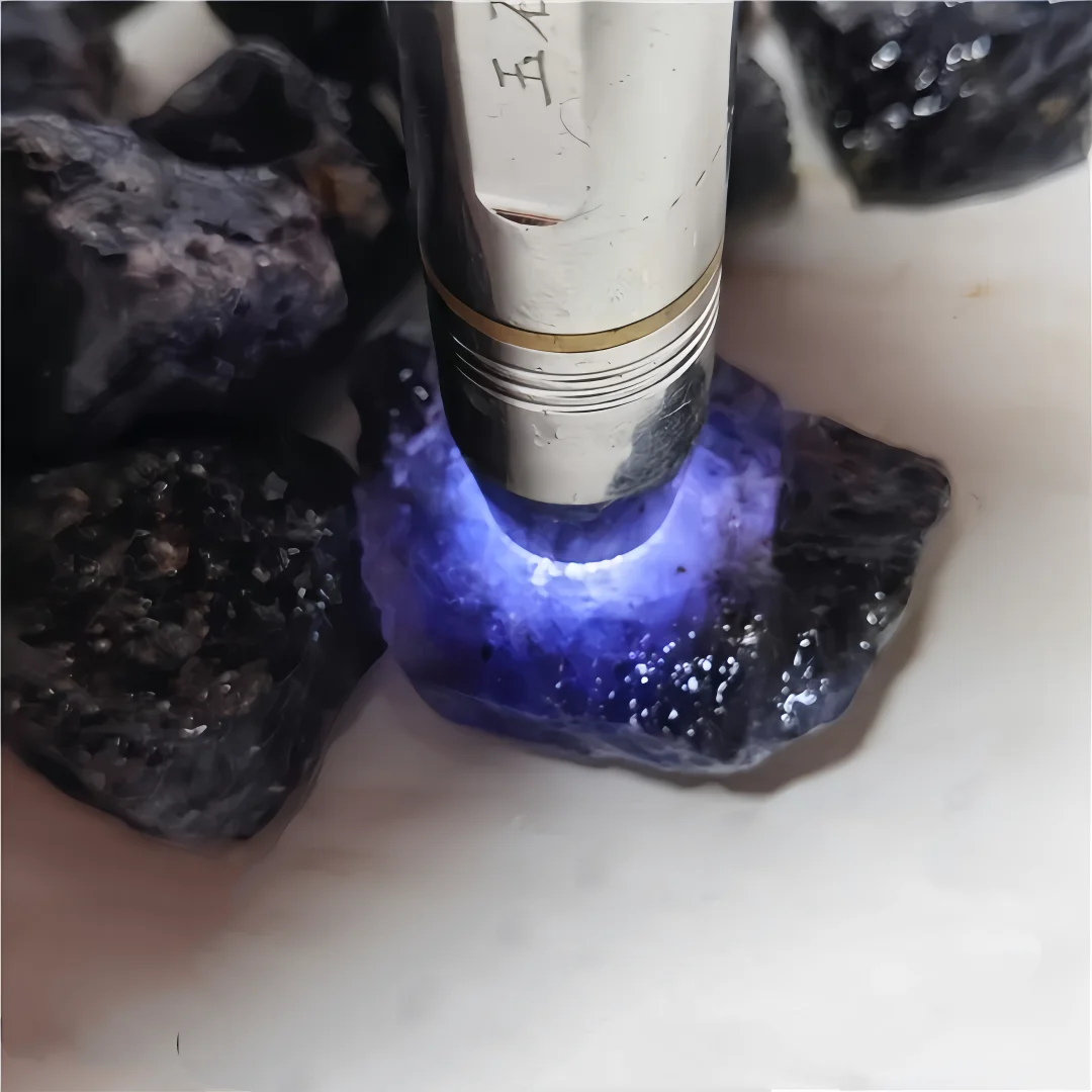 Natural Dark Blue Iolite Rough, Raw Iolite Crystal, Natural Crystal Home Decorative Stones, Fillers for Vases And Fish Tanks