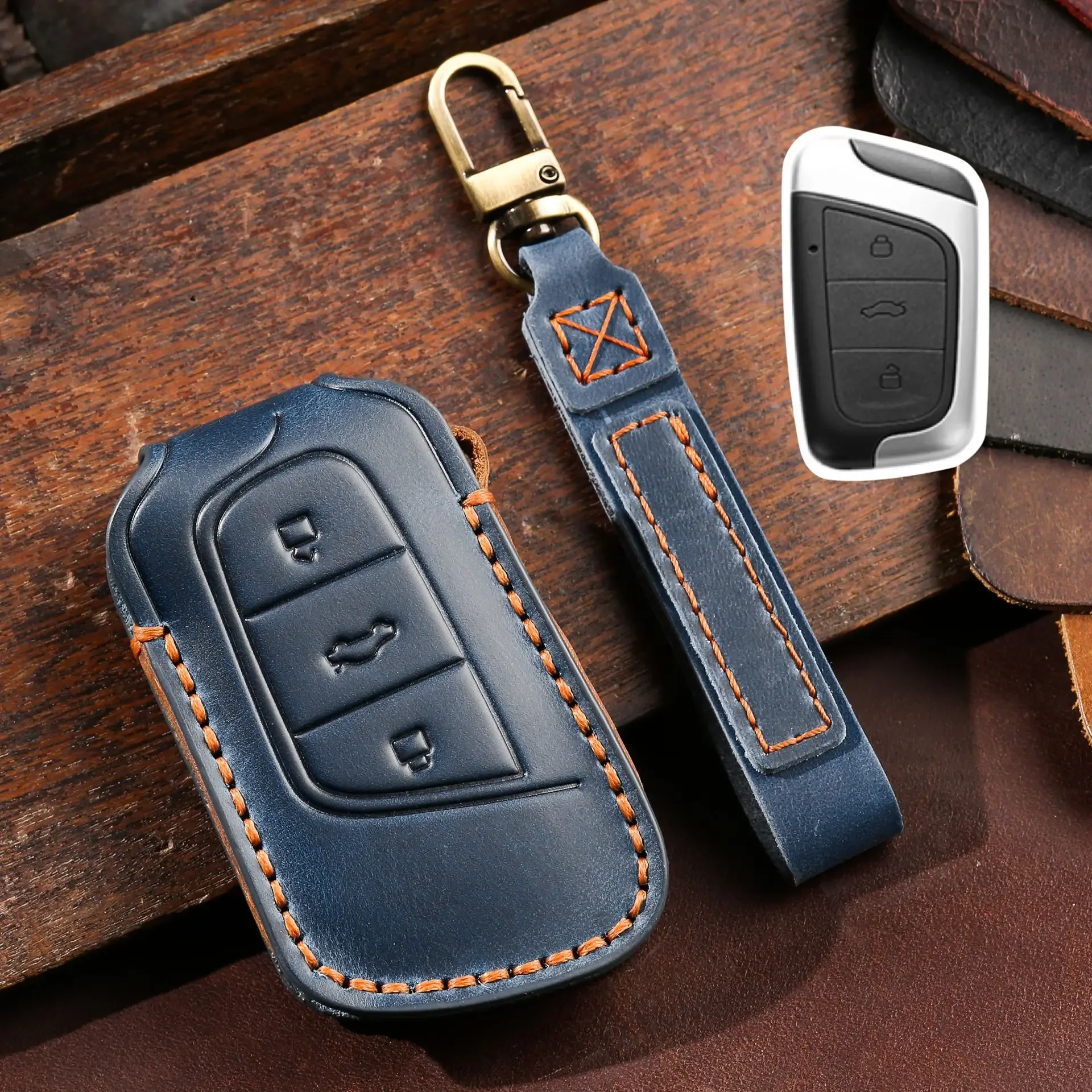 

1pc Car Key Case Shell Auto Emblem Keychain For Chery Fulwin Tiggo 7 Pro 8 3 5 4 T11 A1 A3 A5 Elara QQ 3X 5X M11 Eastar Amulet