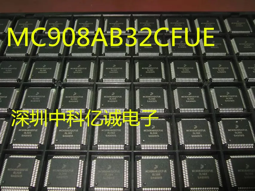 MC908AB32CFUE MC908AB32 QFP-64