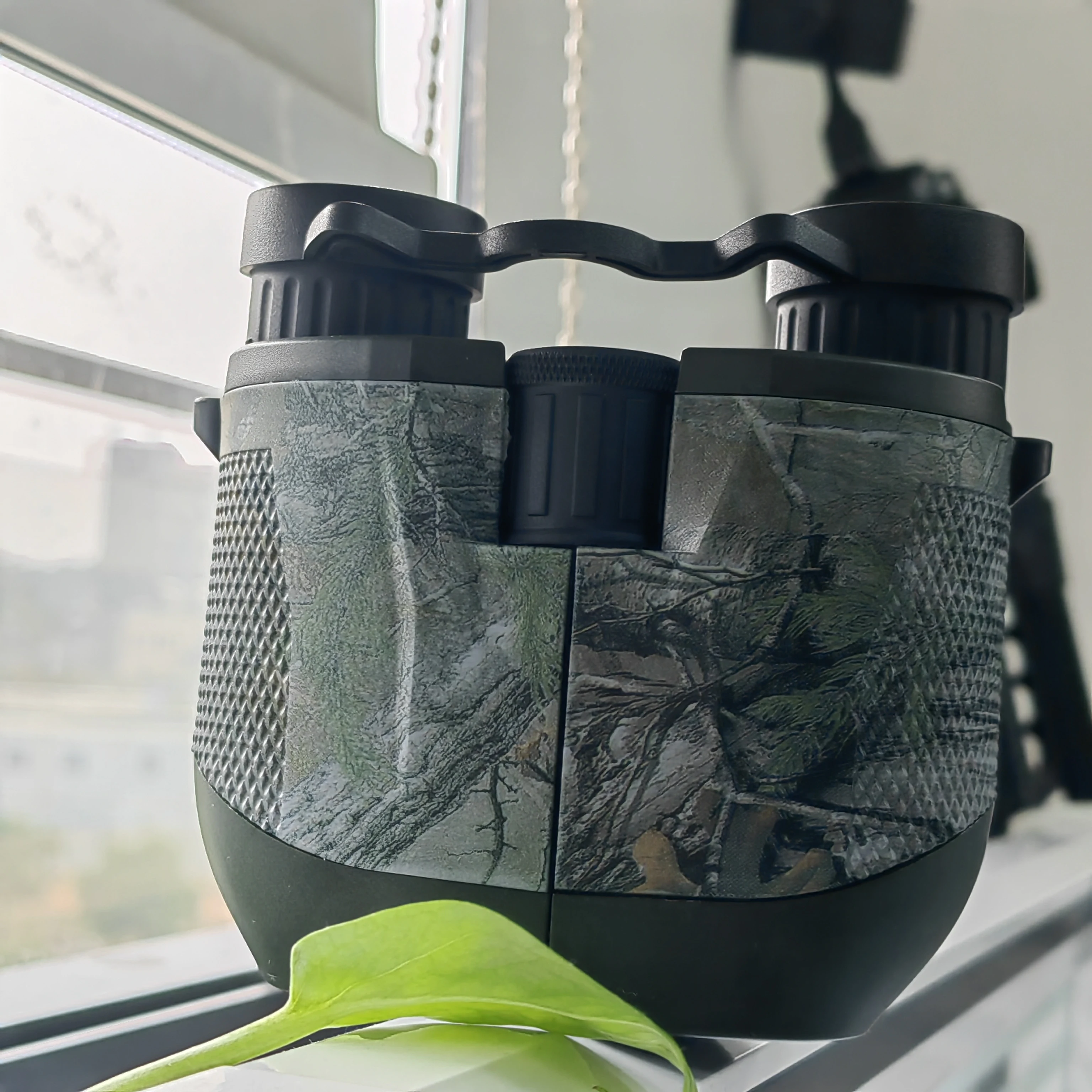 

Бинокль SUNCORE | Портативный мини-дорожный бинокль, подходит для наблюдения за птицами, мощный электронный бинокль, необходимый