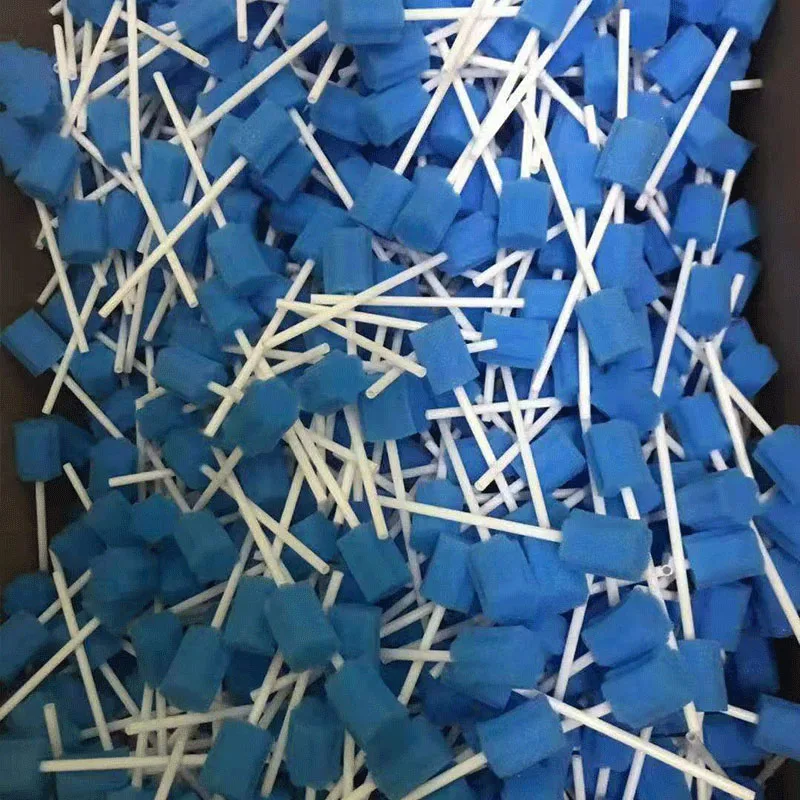 100pcs Disposable Oral Care Sponge Swabstick Medical Use Tooth Cleaning Mouth Swabs Sponge Head Baby Tooth Cleaning Tools