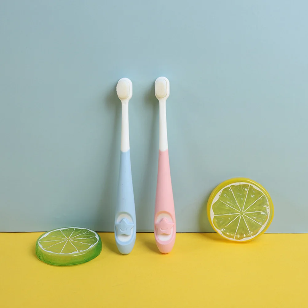 

Детская зубная щетка, 2 шт., эргономичный дизайн, удобная для хранения, прочная, практичная, с мультяшным звездным дизайном, уход за полостью рта, детская зубная щетка