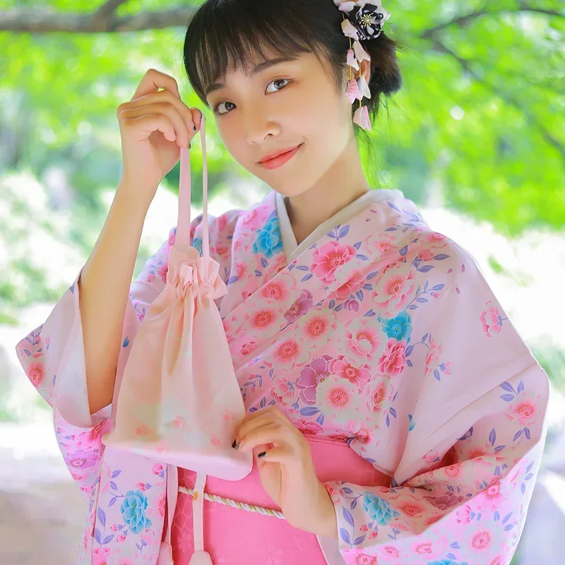 Kimono tradicional de estilo japonés para mujer, Yukata de verano, Color rosa, estampado Floral, ropa de Cosplay, ropa de fotografía, conjunto de albornoz