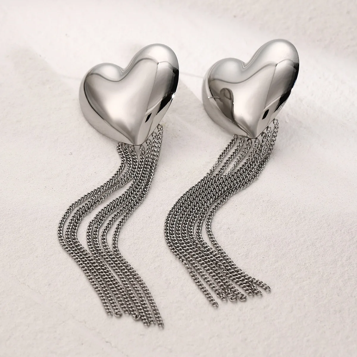 

Stainless Steel PVD 18K Gold Plated Tarnish Silver Color Long Tassel Heart Earrings For Woman Jewelry Wholesale Summer Trendy