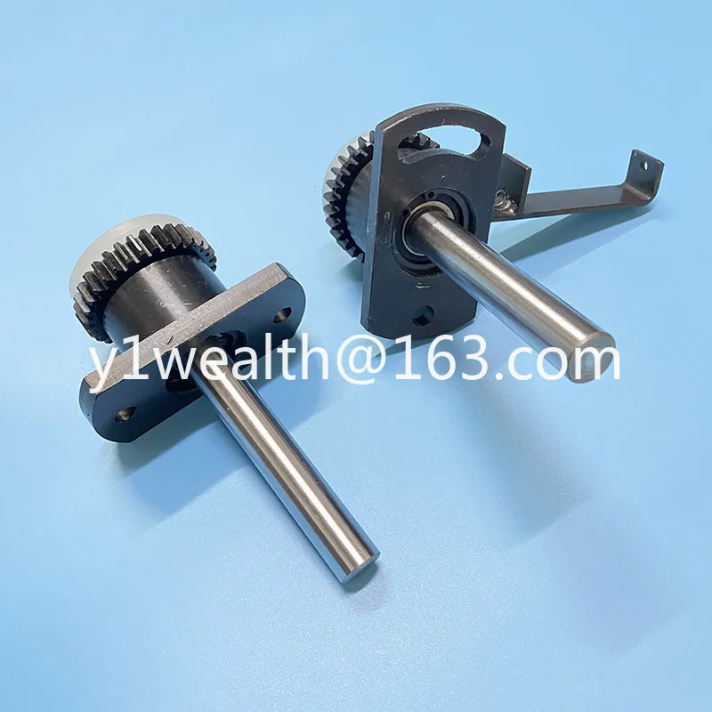 Vertical automatic packaging machine accessories pull film wheel seat, pull bag assembly mechanism, drive shaft pull film set