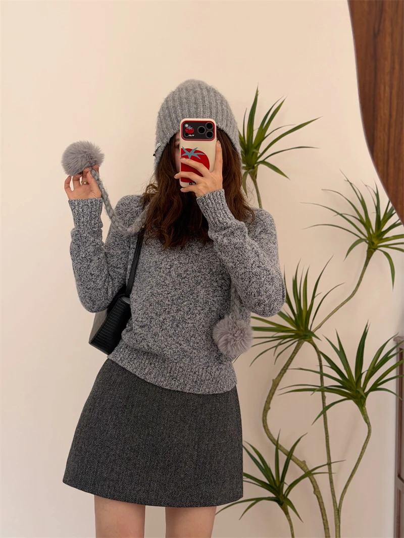 

Retro Colored Camere Wool Blend Thiened Knitted Sweater Women's Autumn Winter Soft Cozy Overhead Sweater Floral Pattern