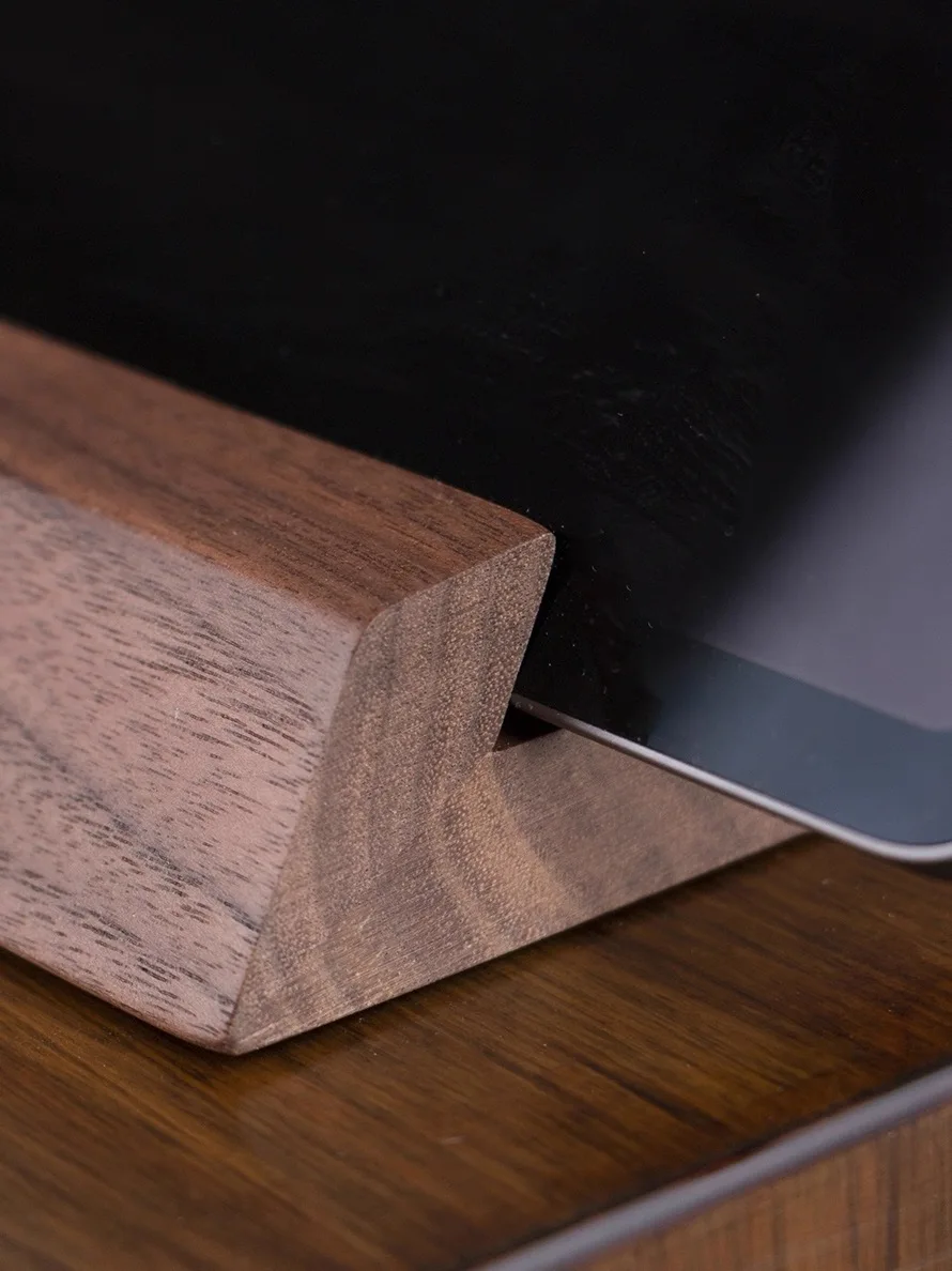 Vintage walnut solid wood tablet stand desktop creative computer mobile phone holder lazy stand
