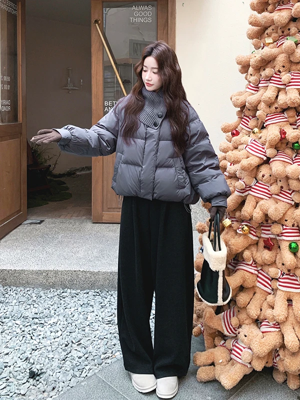 니트 스탠드 칼라 브레드 다운 재킷 여성용 2025년 겨울 신상 하이 디자인 감각적 따뜻한 외투
