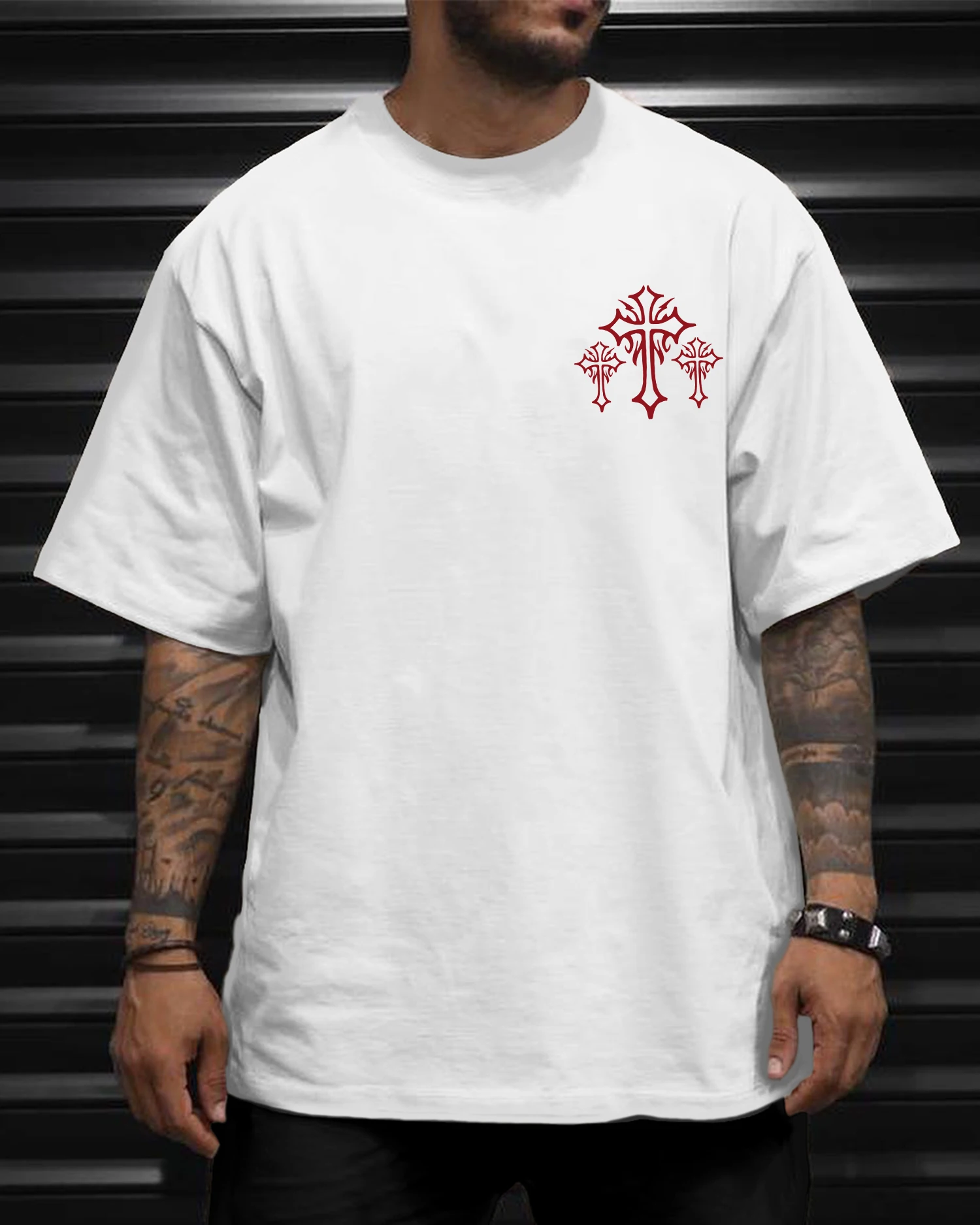 Men's Oversized Gothic Cross T-shirt Red Ornate Cross & Black Angel Wings Print Streetwear Casual Crew Neck Tee