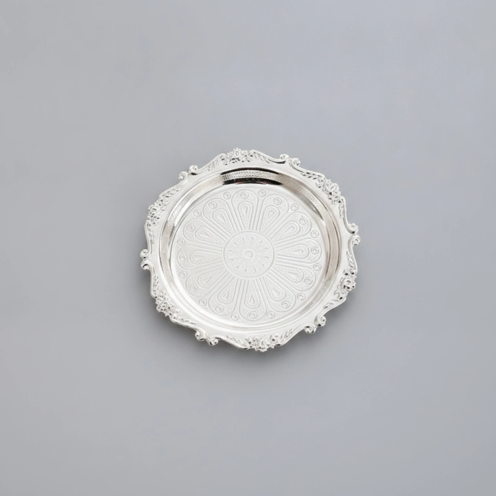 Candle Tray Scalloped Metal Tray Decorative Dish Vintage Candle Plate Embossed for Vanity, Bedside Table