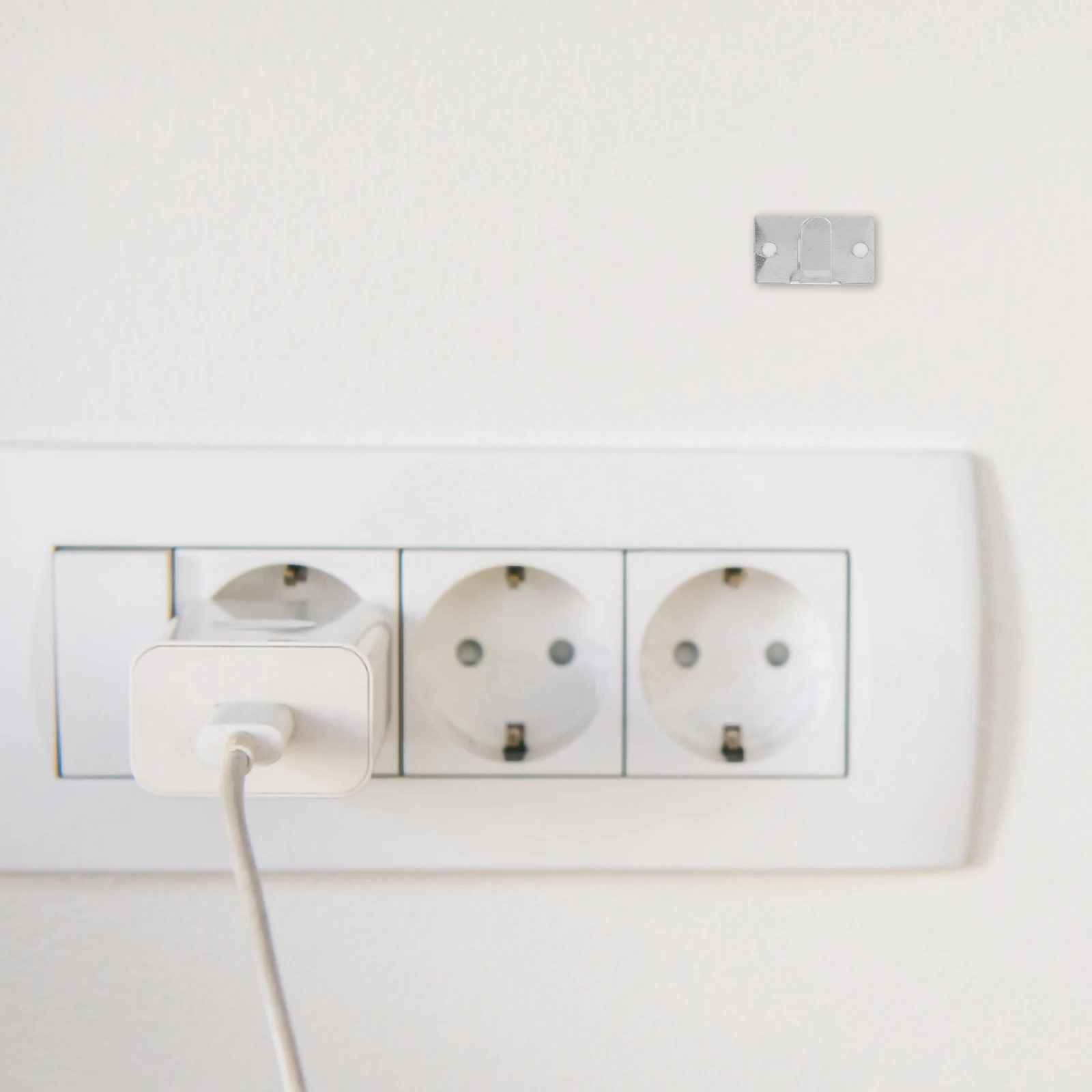 50 قطعة منظم الكابلات المعدنية ذاتية اللصق الحبل اللفافات لأجهزة المطبخ مكتب مكتب حامل إدارة الأسلاك #1