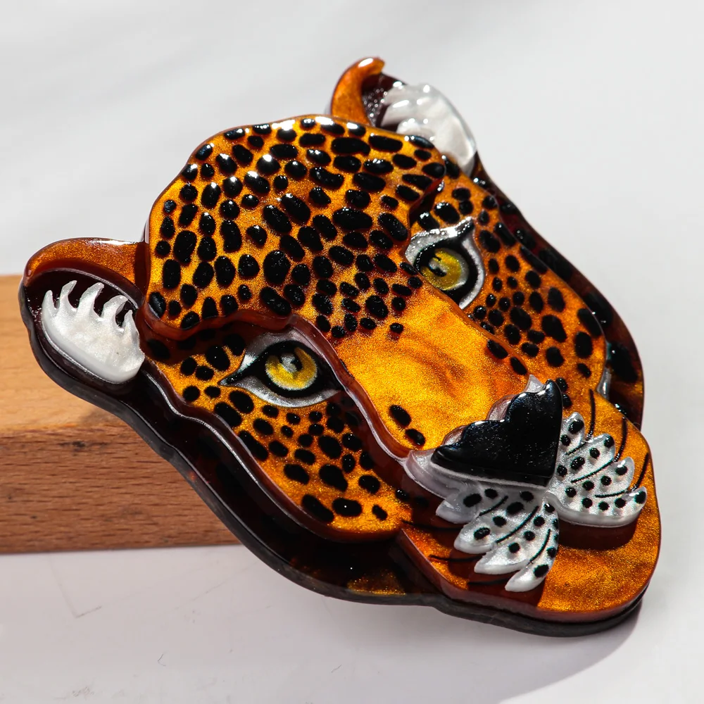 Vintage Acrylic Leopard Panther Tiger Brooches for Women Lovely Animal Lady Brooch Lapel Pins Clothing Jewelry Accessories view 2