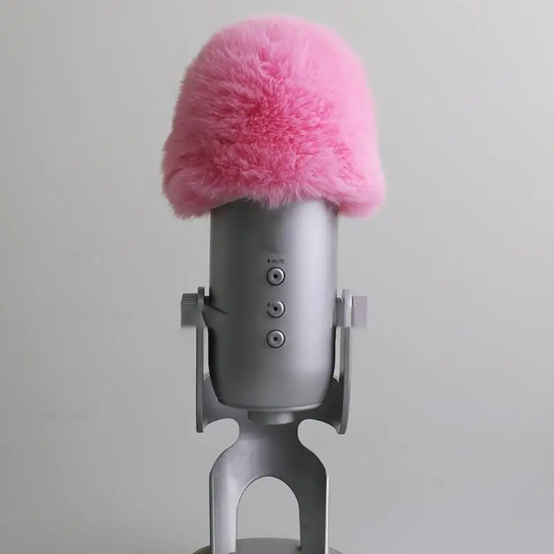 652F Professional Condenser Microphone Windproof Protector, Soft Furry Windscreen Noise Cancelling for Clear Sound Captures