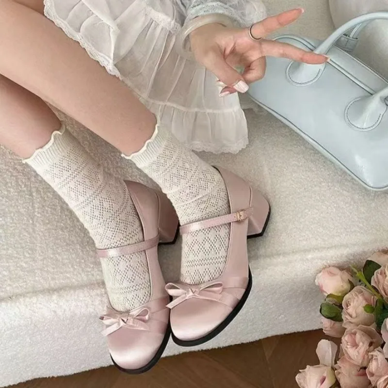 الحرير كتلة كعب أحذية واحدة الخريف جديد جولة تو الفم الضحلة القوس حزام هريرة كعب الأحذية #1