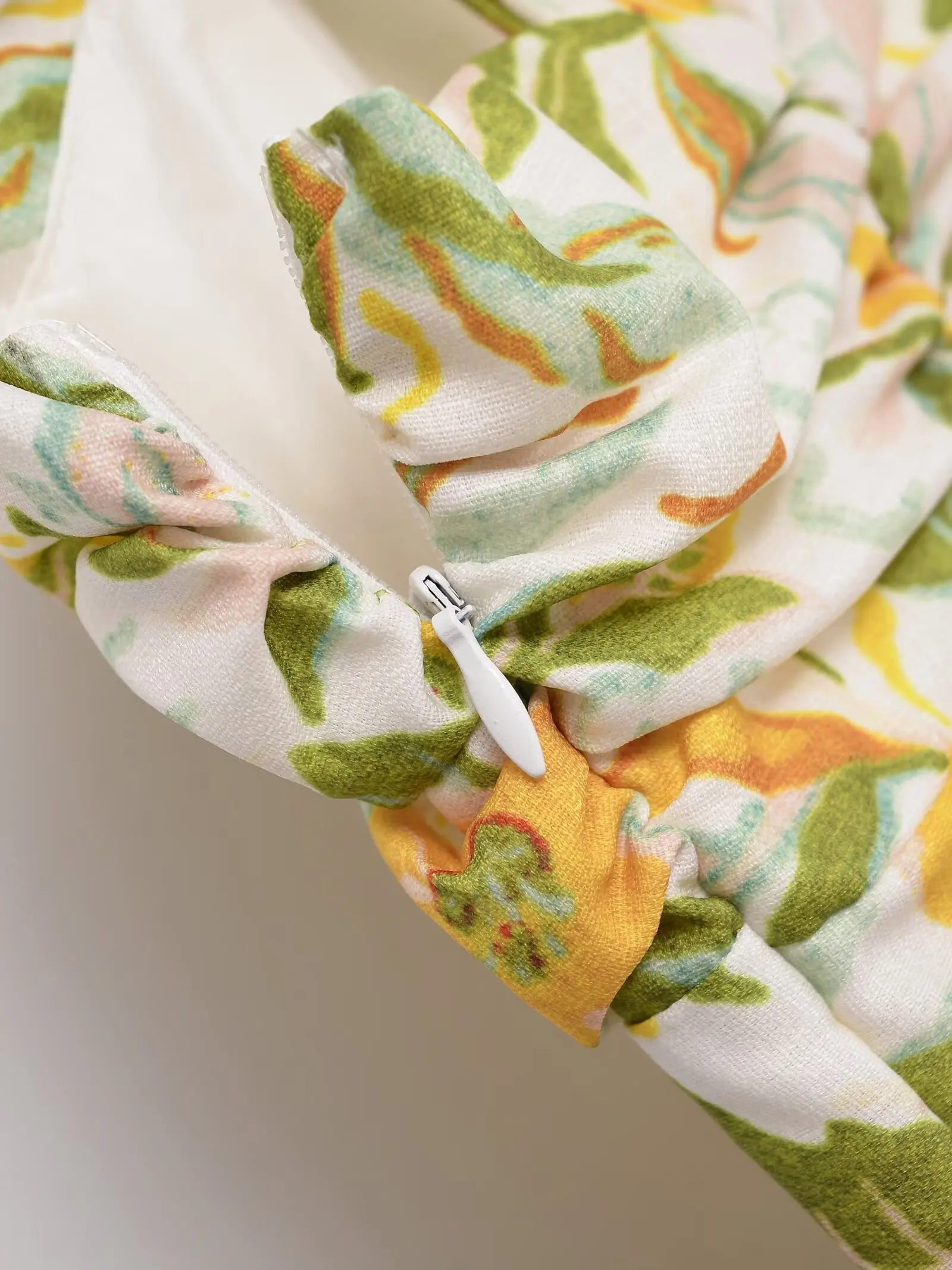 2025 nieuwe zomer dames casual mode eenvoudige comfortabele bedrukte mouwloze ronde hals meisjesstijl korte jurk