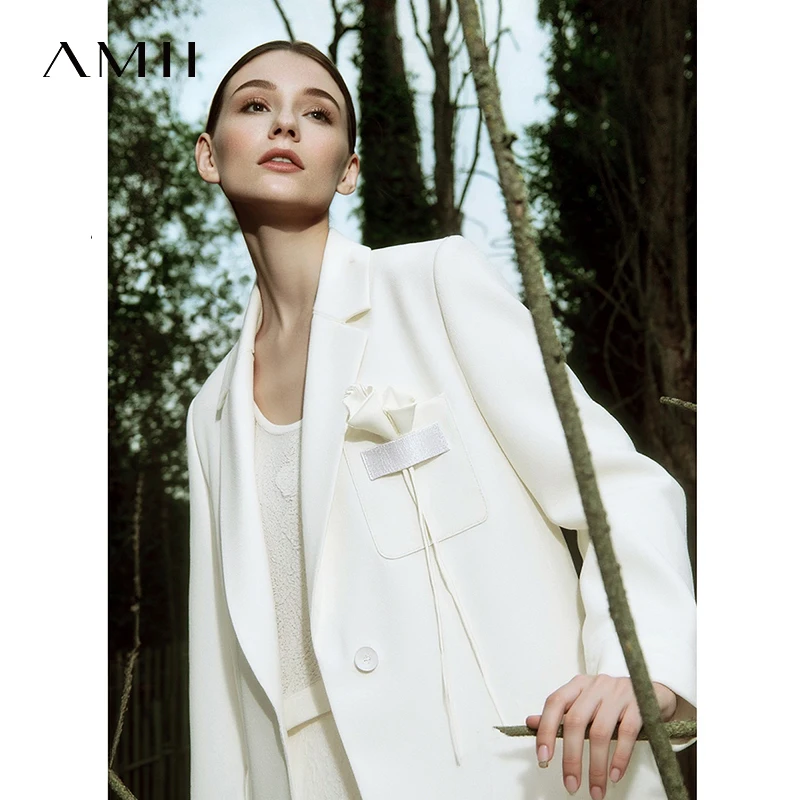 Amii Women's Blazer 2026 Autumn New Casual Notched Lapel Shoulder Pad Coat 3D Floral Detail Women's Versatile Loose Top 12651016