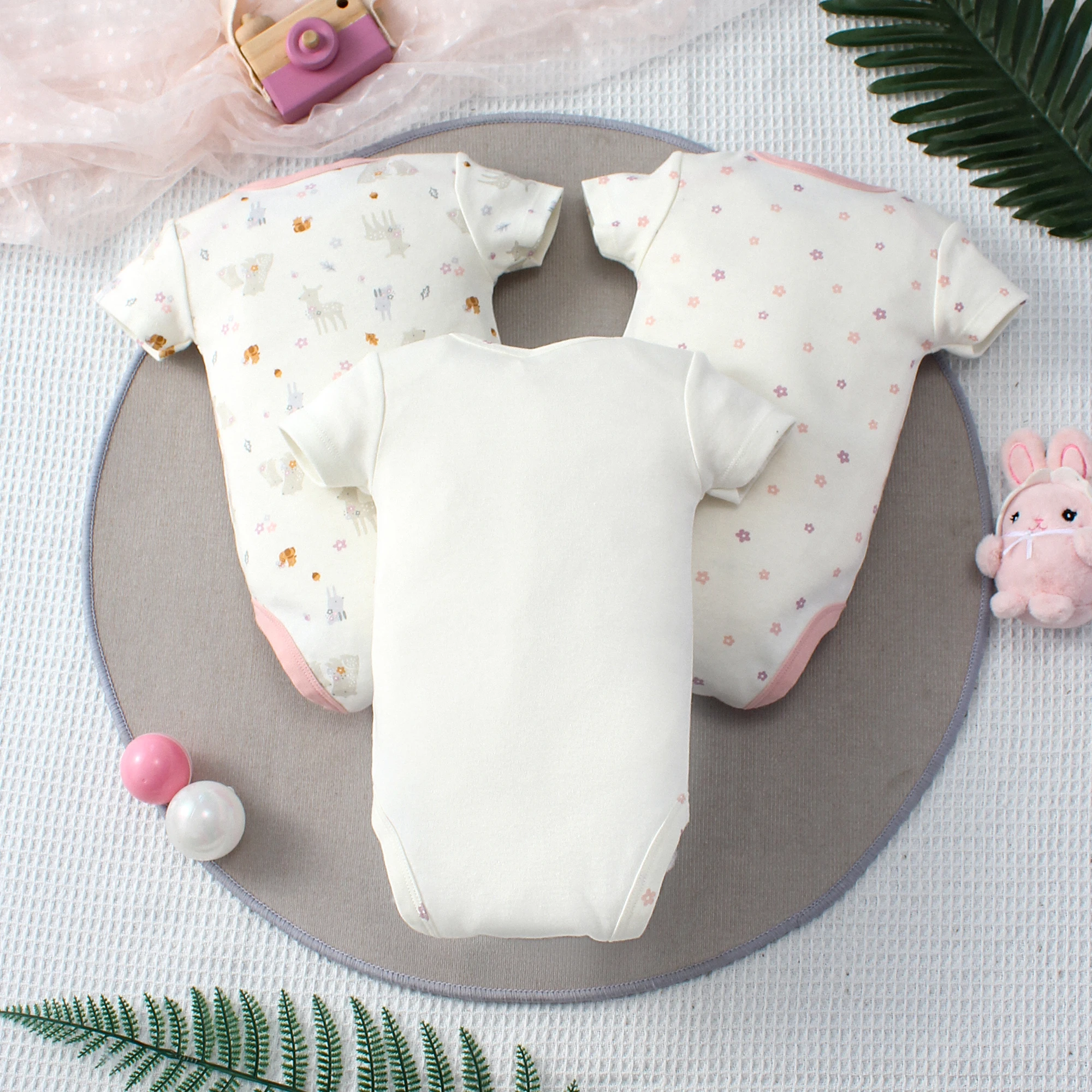 3PCS Summer 0-9 Month Baby Bodysuit Cartoon Deer and Rabbit Pattern Paired with Flower Print and Forest Animal Pattern Bodysuit