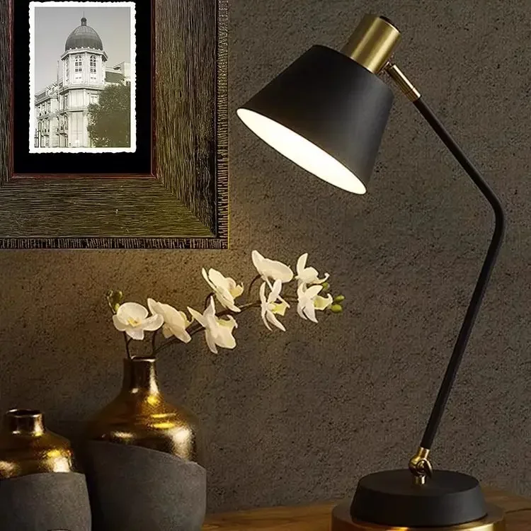 Noble Wood Table Lamp 360° Rotating USB Cable Charging Portable with Magnet Reading Lamps for Bedroom Living Room LED Desk Light