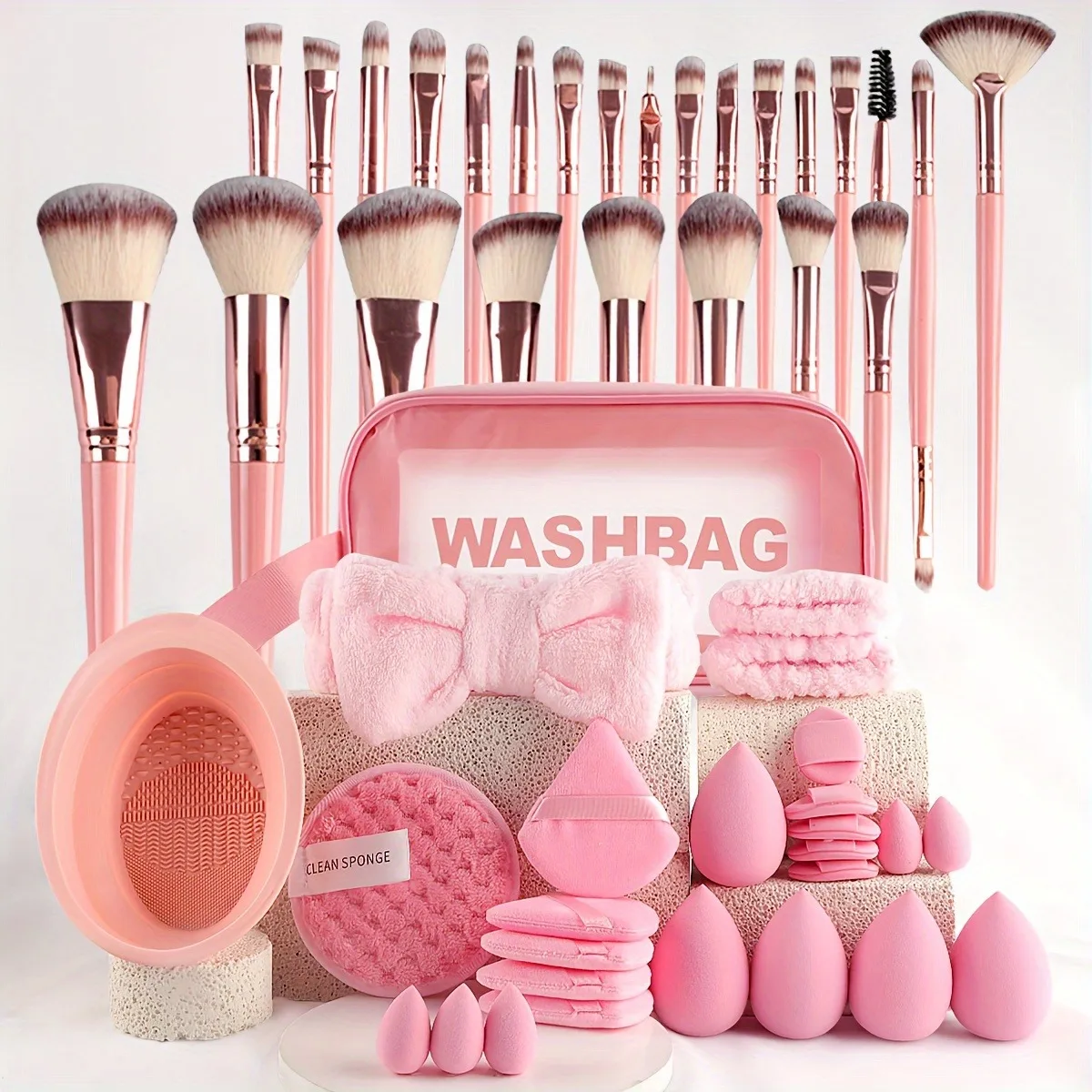 

Luxurious 42 pcs Makeup Brush Set - Plush, Green Professional Brushes for Full Face & Eye Detailing - Ideal for Foundation